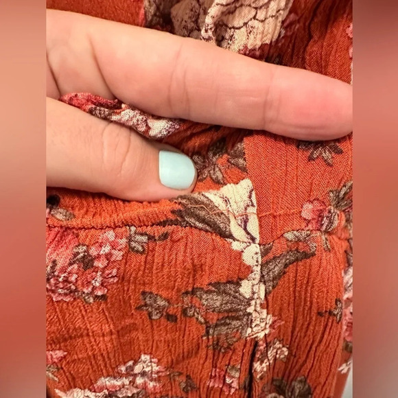 American Eagle Women’s Floral Romper Size XXL - Picture 8 of 8